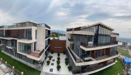 Коммерческая недвижимость за 4 305 968 евро в Тбилиси, Грузия