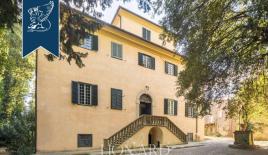 Вилла за 1 950 000 евро в Ливорно, Италия