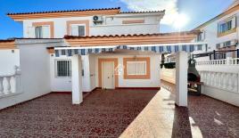 Шале за 1 400 евро за месяц в Ориуэла Коста, Испания