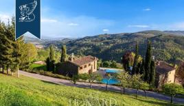 Ферма за 3 520 000 евро в Ареццо, Италия