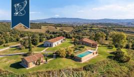 Ферма за 2 350 000 евро в Гроссето, Италия