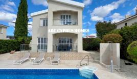 Вилла за 550 000 евро в Пафосе, Кипр