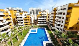 Пентхаус за 335 000 евро в Пунта Приме, Испания