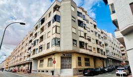 Коммерческая недвижимость за 270 000 евро в Торревьехе, Испания