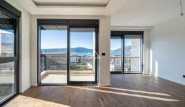 Апартаменты за 495 000 евро в Тивате, Черногория