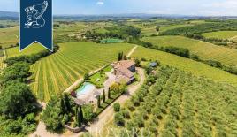 Ферма за 2 100 000 евро в Кастеллина-ин-Кьянти, Италия