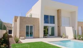 Вилла за 573 000 евро в Альгорфе, Испания