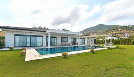 Вилла за 965 000 евро в Газипаше, Турция