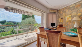 Квартира за 499 200 евро в Каннах, Франция