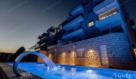 Апартаменты за 480 000 евро в Баошичах, Черногория