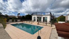 Бунгало за 450 000 евро в Пафосе, Кипр