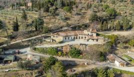 Дом за 780 000 евро в Кортоне, Италия