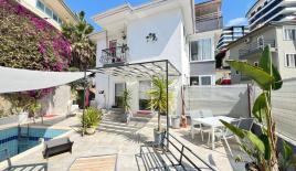 Вилла за 295 000 евро в Алании, Турция