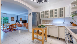 Квартира за 715 000 евро в Каннах, Франция