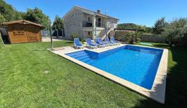 Дом за 650 000 евро в Порече, Хорватия