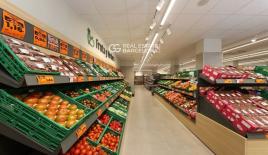 Магазин за 2 400 000 евро в Мадриде, Испания