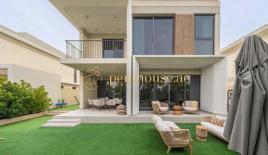 Вилла за 2 145 271 евро в Дубае, ОАЭ