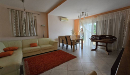 Квартира за 380 000 евро в Опатии, Хорватия