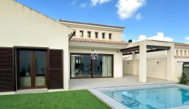 Вилла за 555 000 евро в Альгорфе, Испания