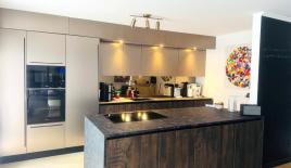 Квартира за 945 000 евро в Люксембурге, Люксембург