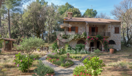 Дом за 280 000 евро в Кампелло-суль-Клитунно, Италия