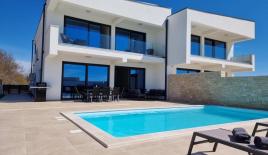 Дом за 675 000 евро в Ровини, Хорватия