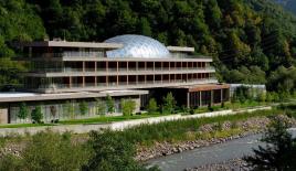 Отель, гостиница за 105 000 евро в Гудаури, Грузия