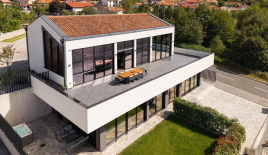 Дом за 994 000 евро в Сежане, Словения