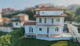 Дом за 595 000 евро в Копере, Словения