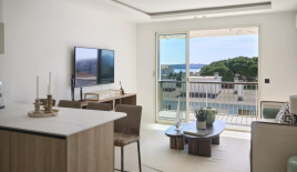 Квартира за 648 000 евро в Каннах, Франция