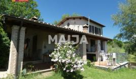 Дом за 239 000 евро в Риети, Италия