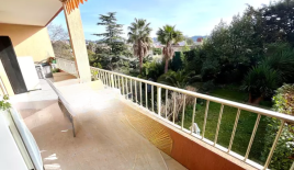 Квартира за 349 000 евро в Каннах, Франция