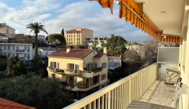 Квартира за 295 000 евро в Каннах, Франция