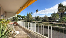 Квартира за 240 000 евро в Каннах, Франция