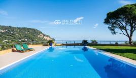 Дом за 5 900 000 евро в Испании