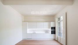 Квартира за 440 000 евро в Барселоне, Испания