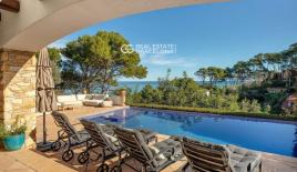 Дом за 2 250 000 евро в Бегуре, Испания