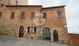 Апартаменты за 490 000 евро в Монтепульчано, Италия