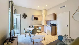 Квартира за 341 000 евро в Каннах, Франция