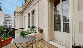 Квартира за 735 000 евро в Каннах, Франция