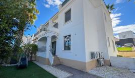 Апартаменты за 1 200 евро за месяц в Ориуэла Коста, Испания