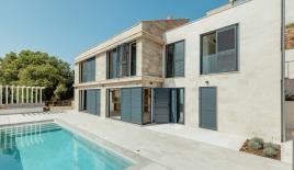 Дом за 1 295 000 евро в Близикуче, Черногория