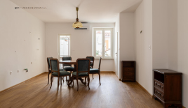 Квартира за 475 000 евро в Копере, Словения