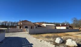 Дом за 380 000 евро в Светвинченате, Хорватия