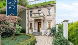 Вилла за 2 800 000 евро в Милане, Италия