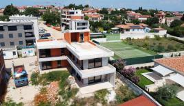 Дом за 1 339 000 евро в Порече, Хорватия