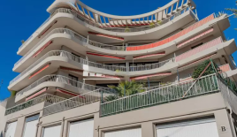 Квартира за 389 000 евро в Каннах, Франция