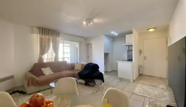 Квартира за 248 000 евро в Каннах, Франция