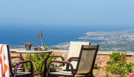 Отель, гостиница за 1 800 000 евро в Ираклионе, Греция