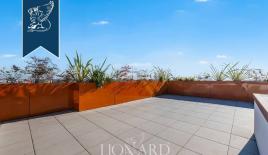 Апартаменты за 1 180 000 евро в Милане, Италия